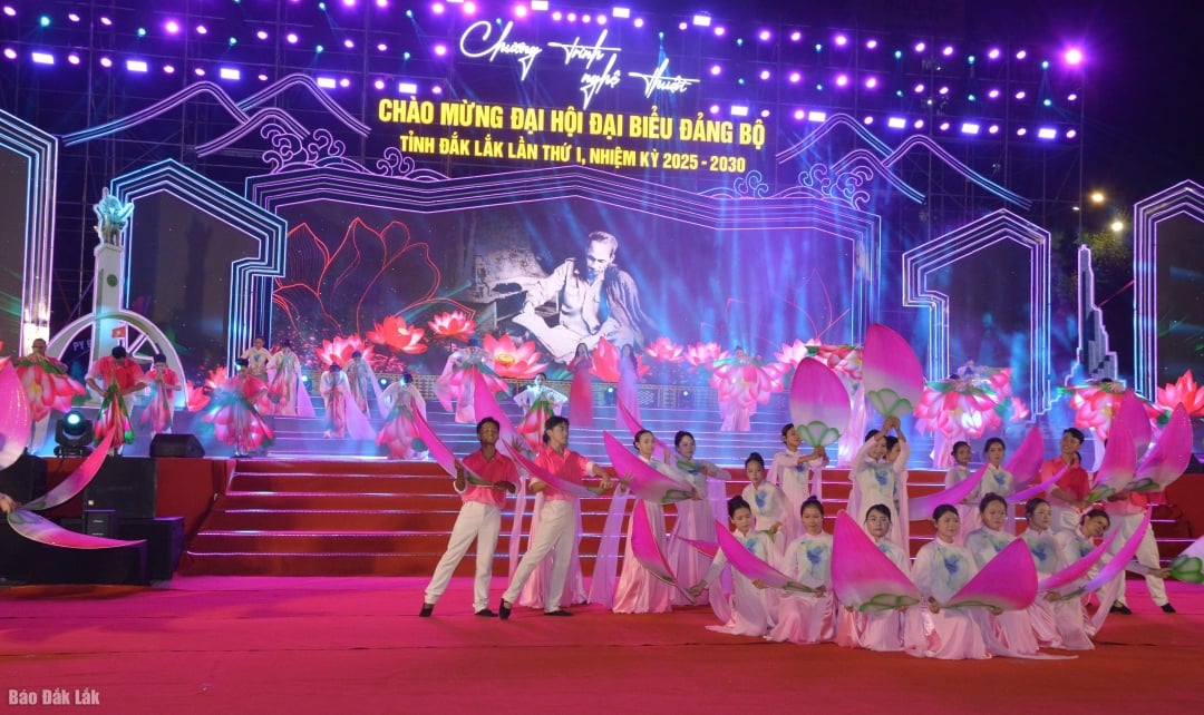 Tiết mục múa gây ấn tượng tại chương trình.
