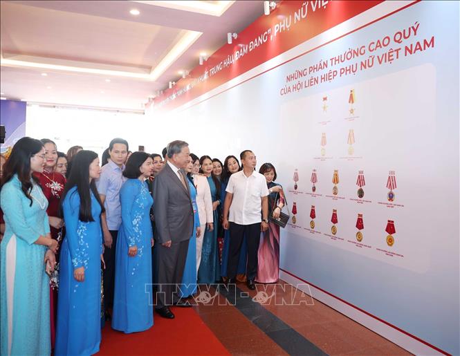 ចំណងជើងរូបថត