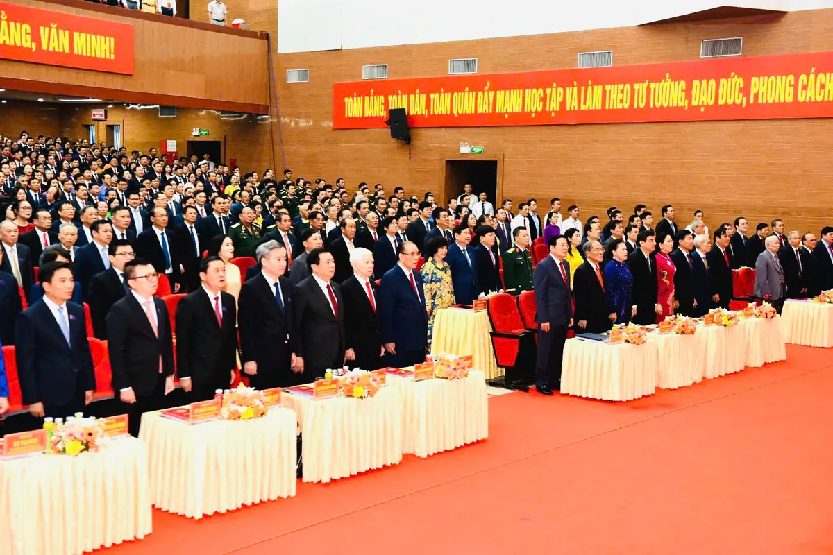 Đột phá hạ tầng, thu hút dự án chiến lược, đưa Nghệ An phát triển lên tầm cao mới  - Ảnh 1.