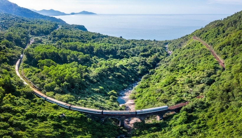 鉄道は全路線で旅客列車の運行を再開した。（写真：PV/Vietnam+）