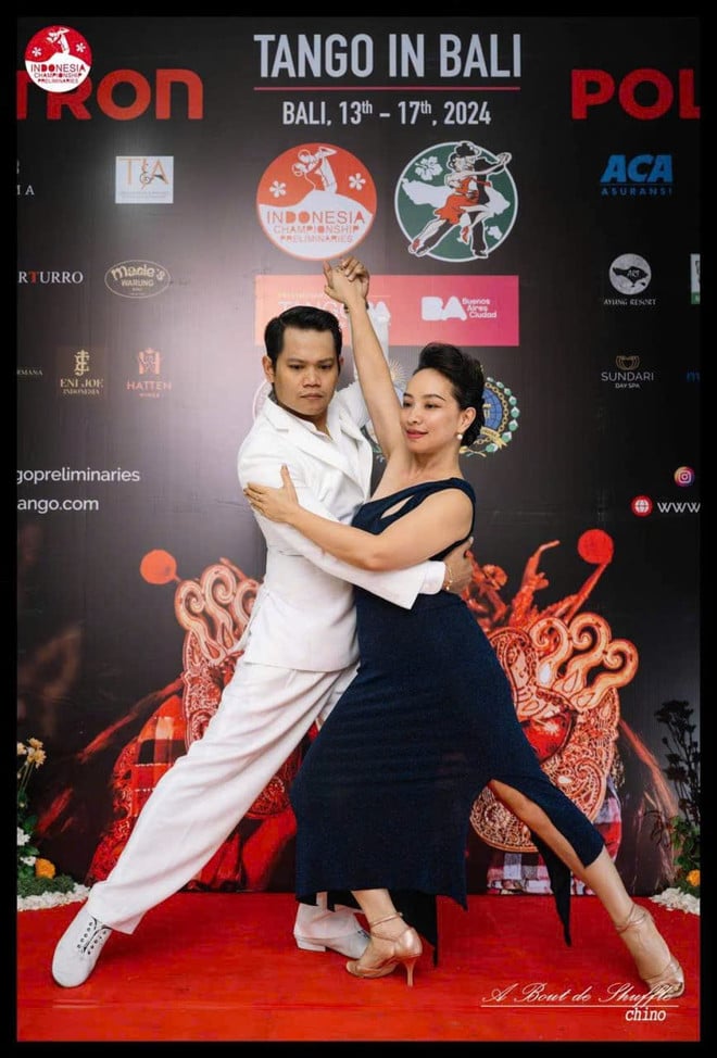 z7037573547130-f5db1776451dfda2b4dafe33a8ed1e88.jpg