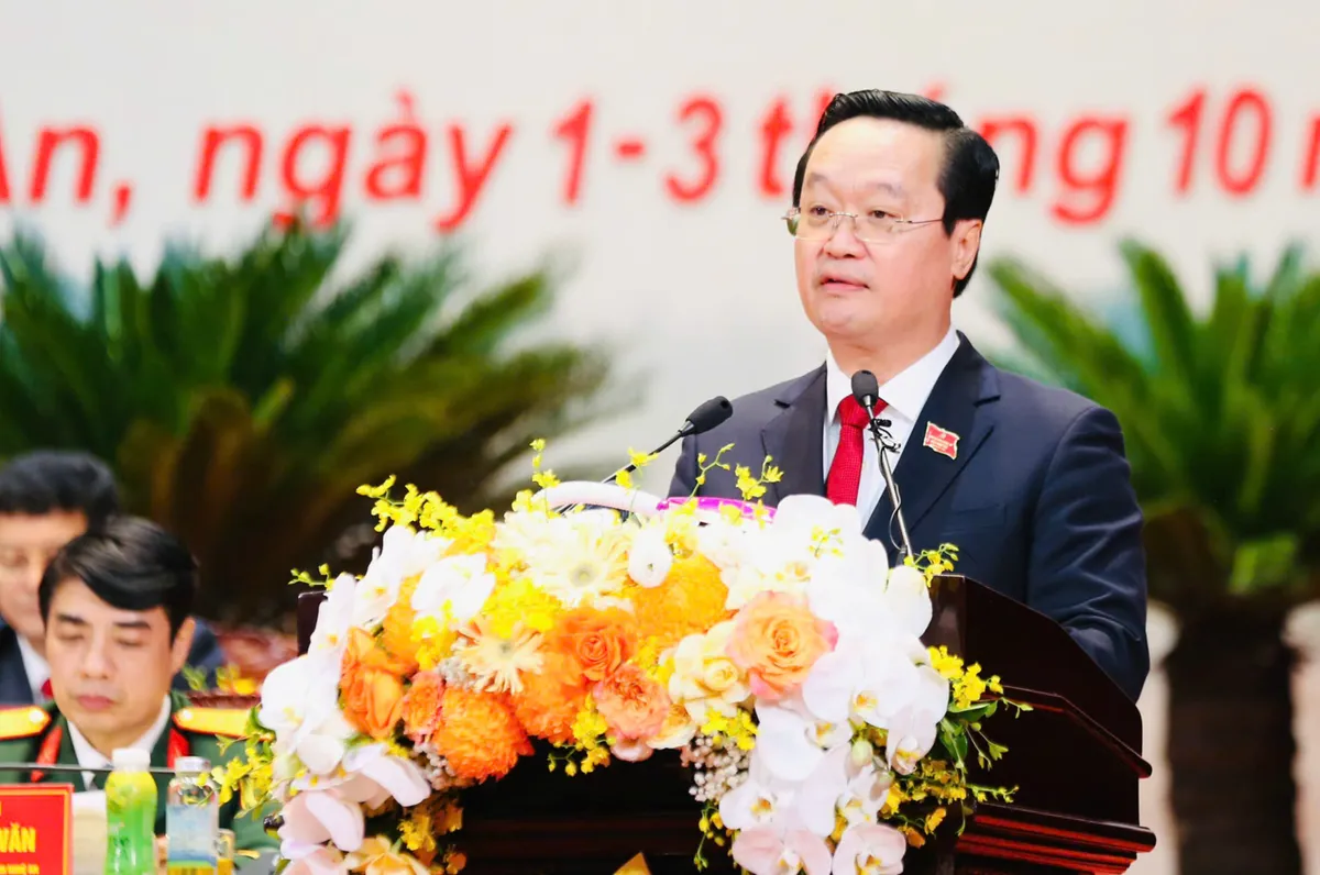 Đột phá hạ tầng, thu hút dự án chiến lược, đưa Nghệ An phát triển lên tầm cao mới  - Ảnh 2.