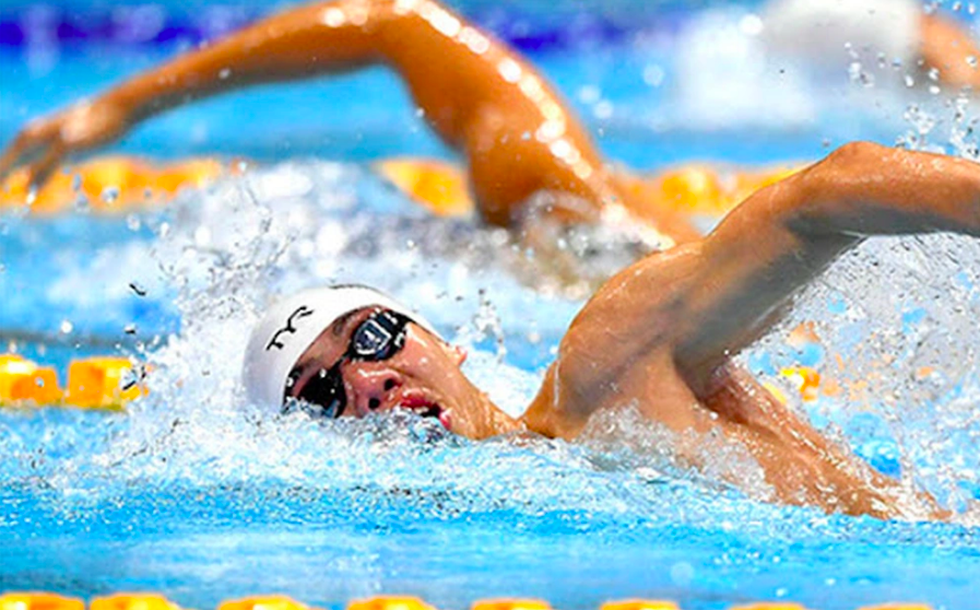 Huy Hoang won 2 Asian gold medals: Achievements encouraging Vietnamese swimming - 2