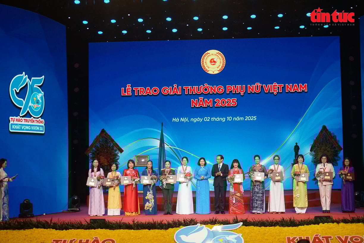 ចំណងជើងរូបថត