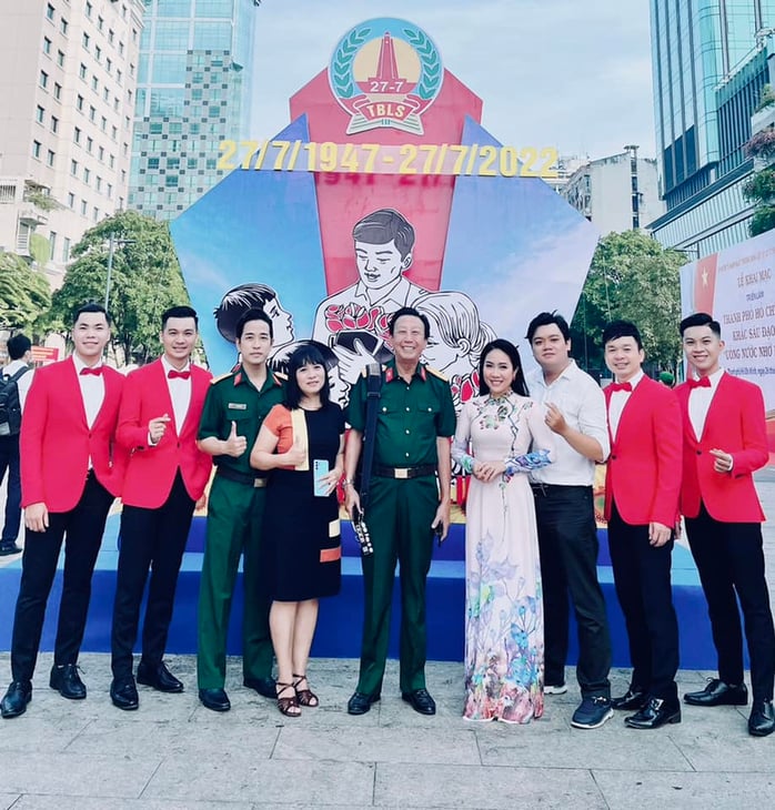 Văn nghệ sĩ TP HCM tiếc thương NSND – nhạc sĩ Thế Hiển - Ảnh 9.