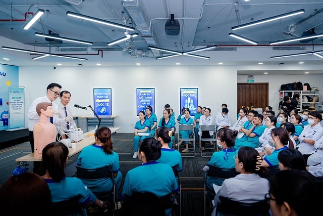 Long Châu đào tạo chuyên sâu, chuẩn hóa quy trình tiêm chủng vì sức khỏe cộng đồng - Ảnh 4.