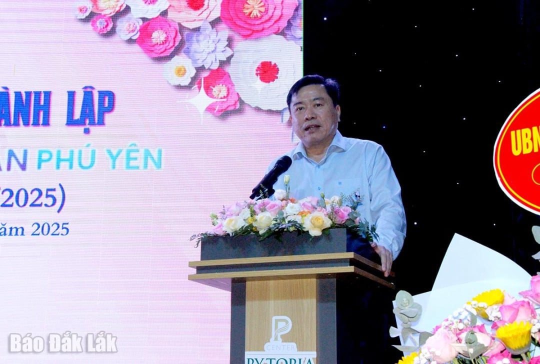អនុប្រធានអចិន្ត្រៃយ៍នៃគណៈកម្មាធិការរណសិរ្សមាតុភូមិវៀតណាមខេត្ត Tran Huu The ថ្លែងមតិក្នុងកម្មវិធី។