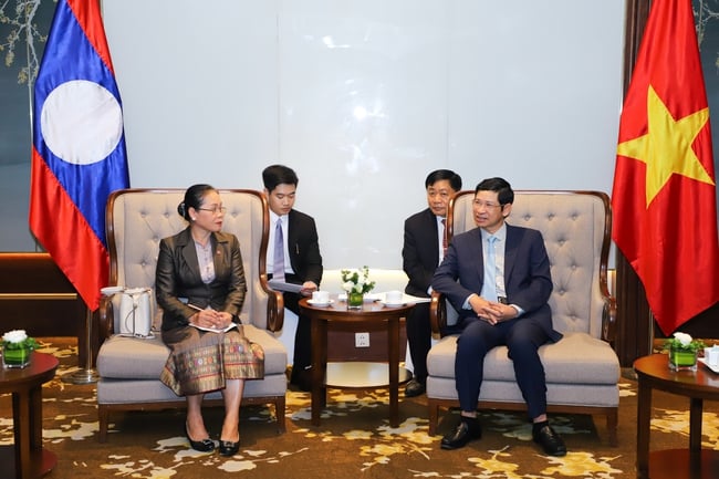 Đẩy mạnh hợp tác đưa Di sản thiên nhiên chung "Vườn quốc gia Phong Nha - Kẻ Bàng và Vườn quốc gia Hin Nam Nô" thành điểm sáng cạnh tranh về du lịch trên thế giới - Ảnh 2.