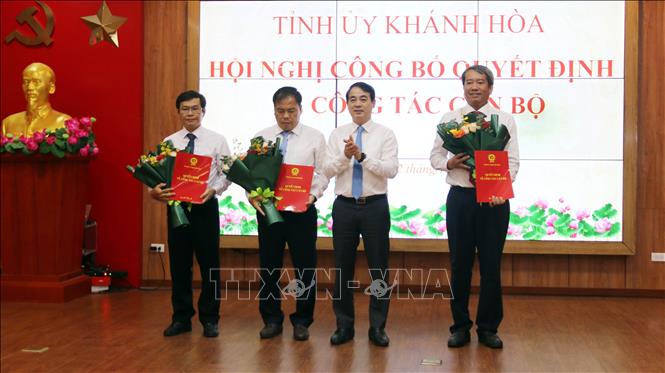 ចំណងជើងរូបថត