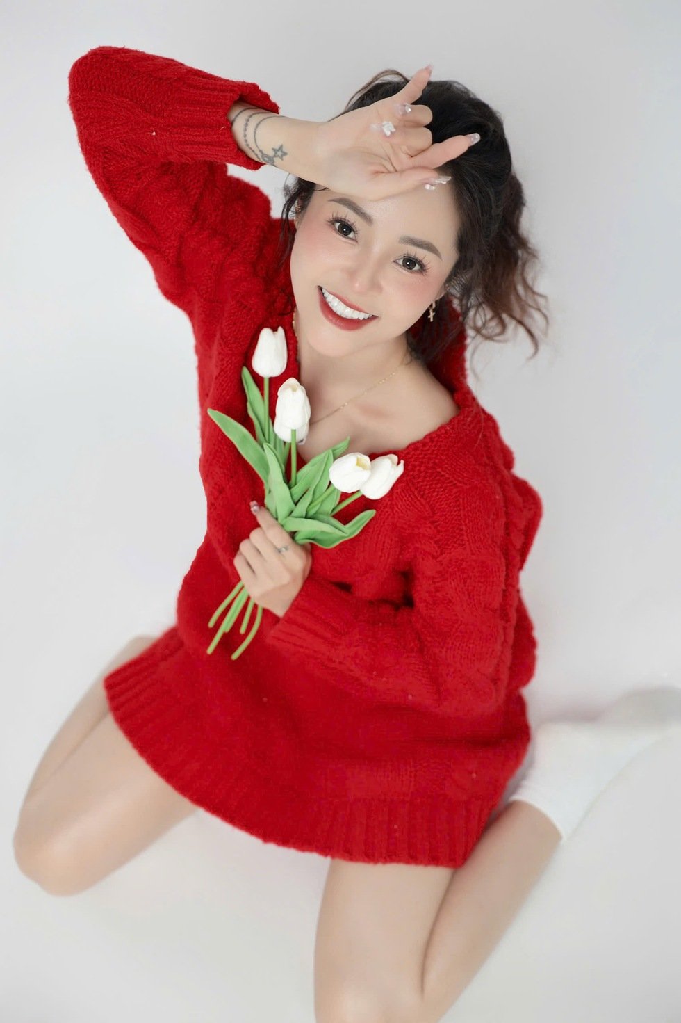 Phan Hienův dokonalý taneční partner - Foto 7. Bạn nhảy hoàn hảo của Phan Hiển- Ảnh 7.