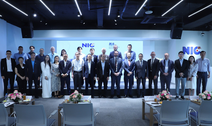Việt Nam - Vương quốc Anh mở rộng hợp tác chiến lược trong lĩnh vực bán dẫn - Ảnh 1.