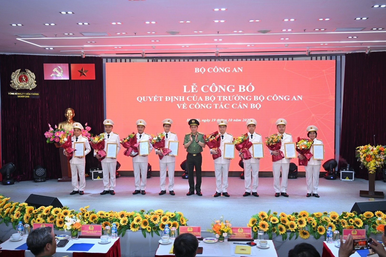 lanh dao mobifone anh 1