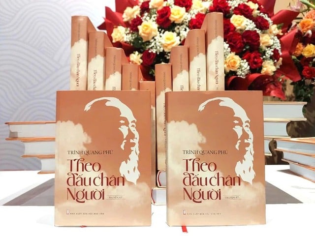 Nhà văn Trình Quang Phú và hành trình 28 năm 'Theo dấu chân Người' - Ảnh 2.