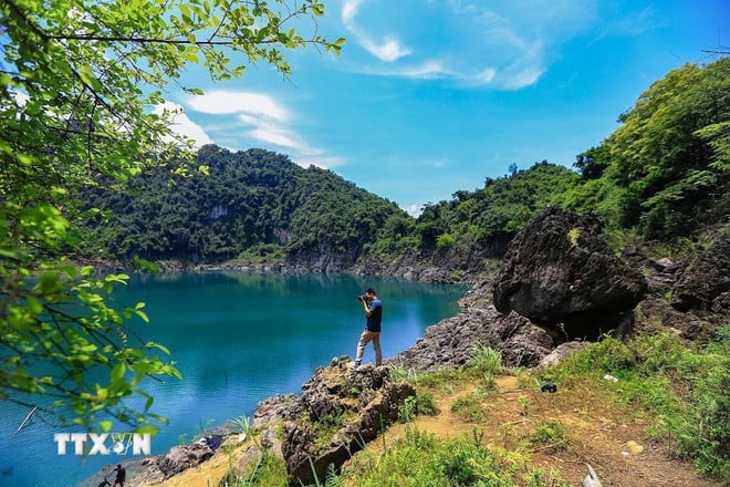 ttxvn-ho-hoa-binh2.jpg