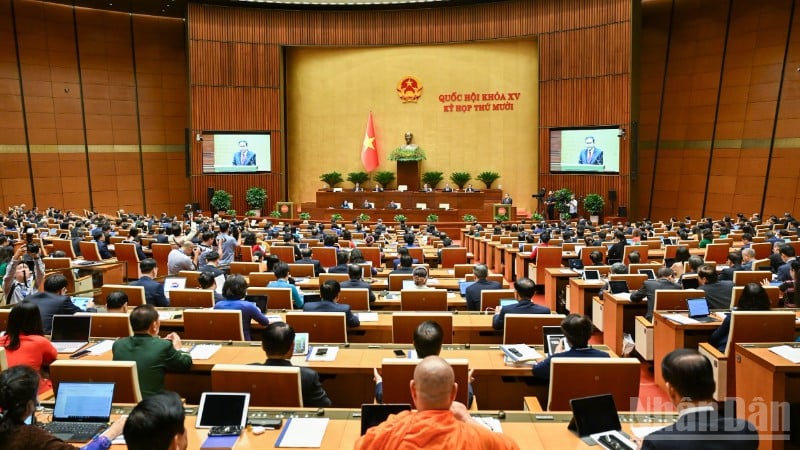 10e zitting, 15e Nationale Vergadering. (Foto: DUY LINH-THUY NGUYEN)