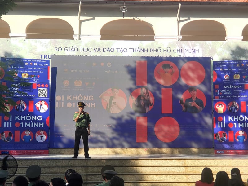 Cùng nhau xây dựng “lá chắn an toàn” bảo vệ học sinh, sinh viên  -1