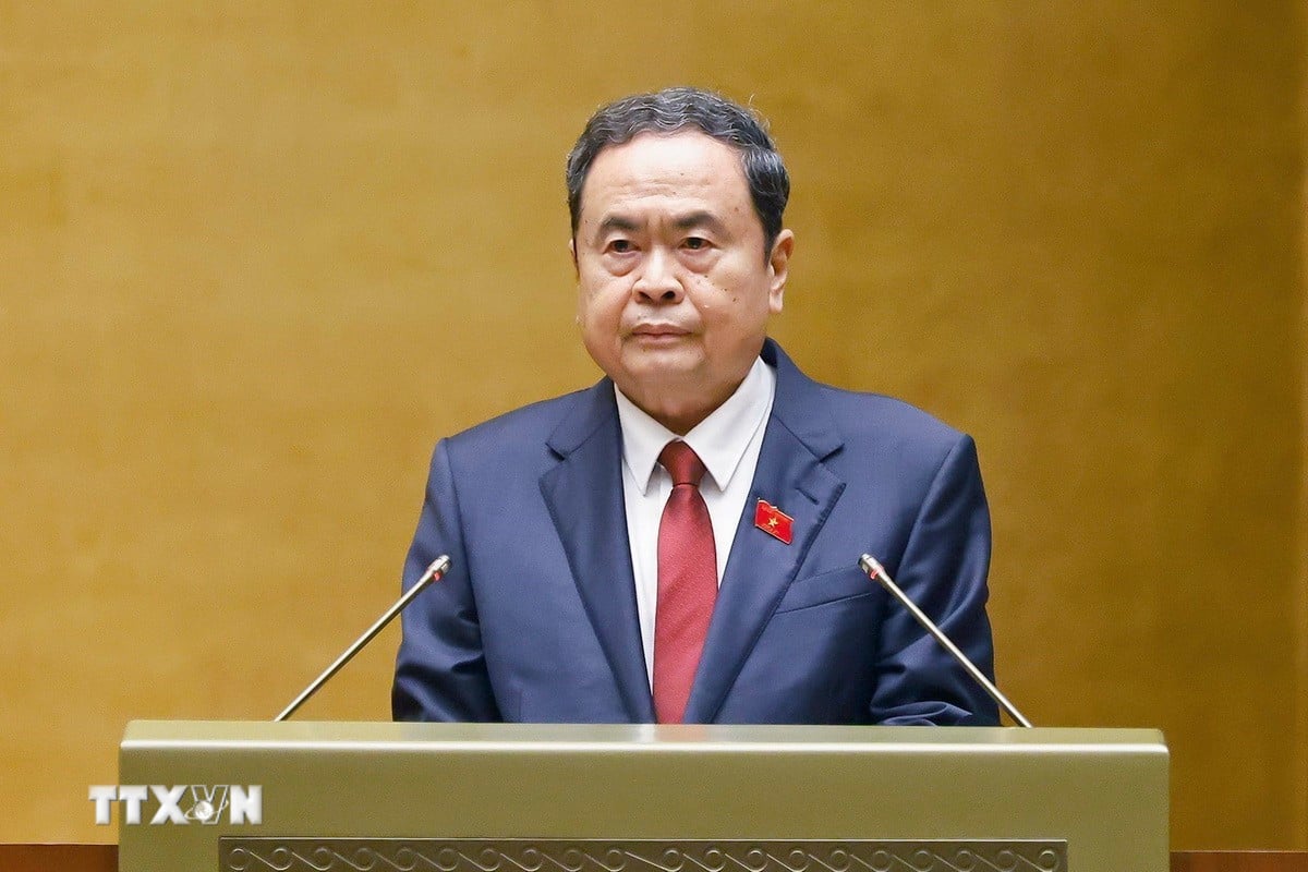 ttxvn-2010-khai-mac-quoc-hoi-5.jpg