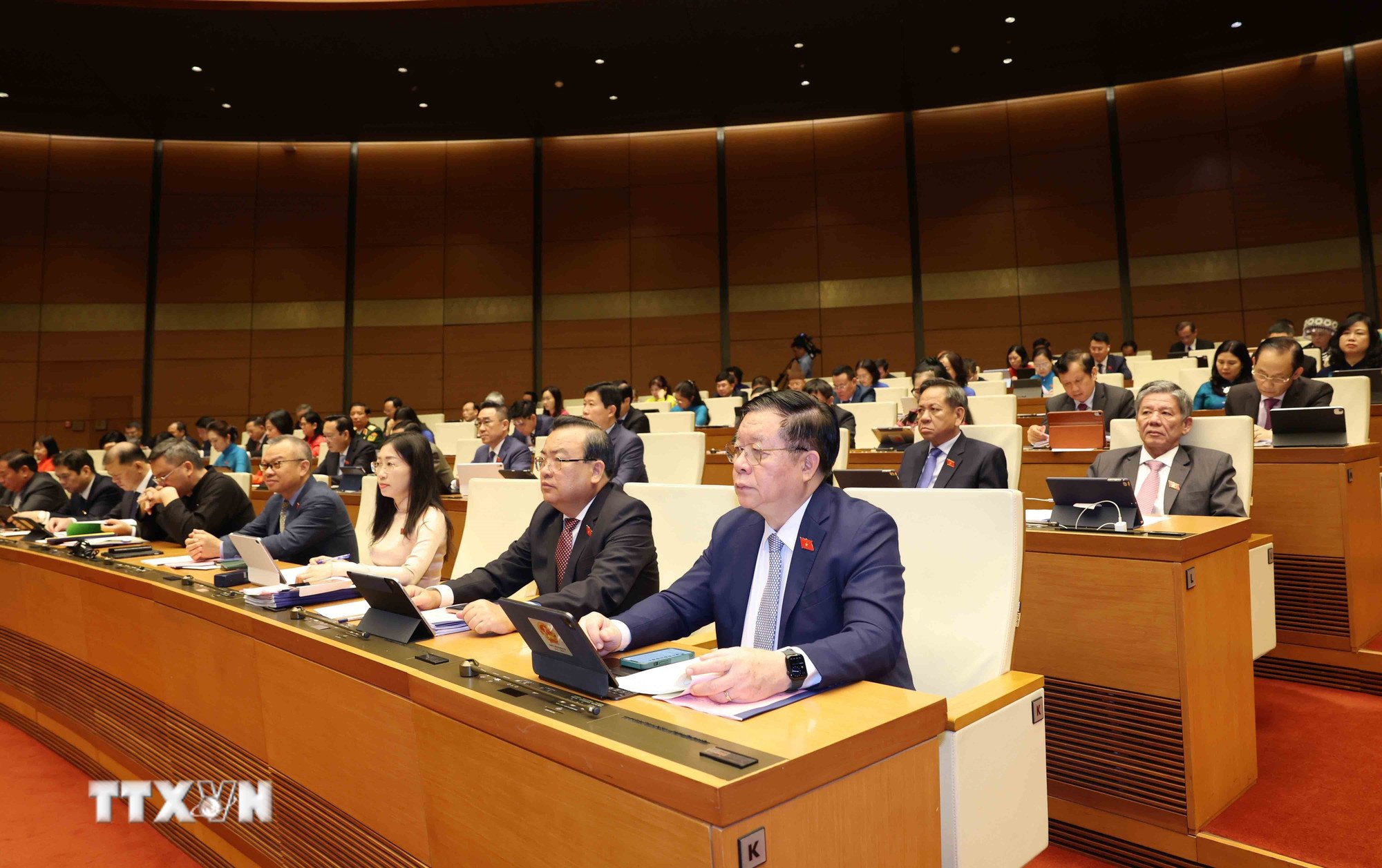 ttxvn-2010-khai-mac-quoc-hoi-25.jpg