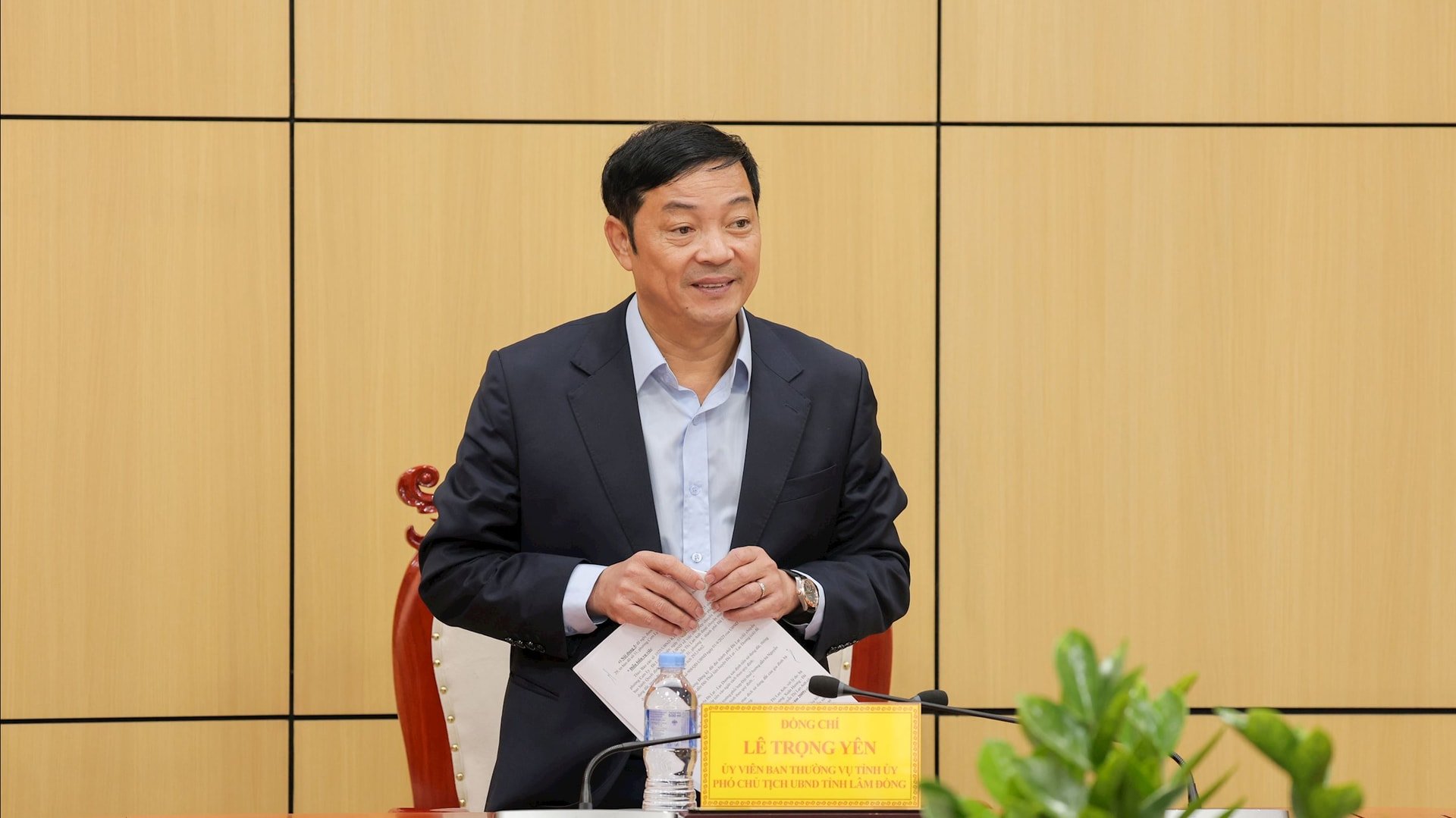 nghi8487.jpg