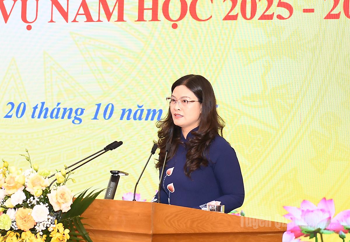 Vuong Ngoc Ha, a Tartományi Népi Bizottság alelnöke felszólalt a konferencián.