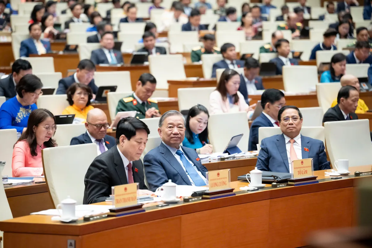 Quốc hội khóa XV là nhiệm kỳ đặc biệt, nhiều vấn đề hệ trọng, chưa từng có tiền lệ - Ảnh 2.