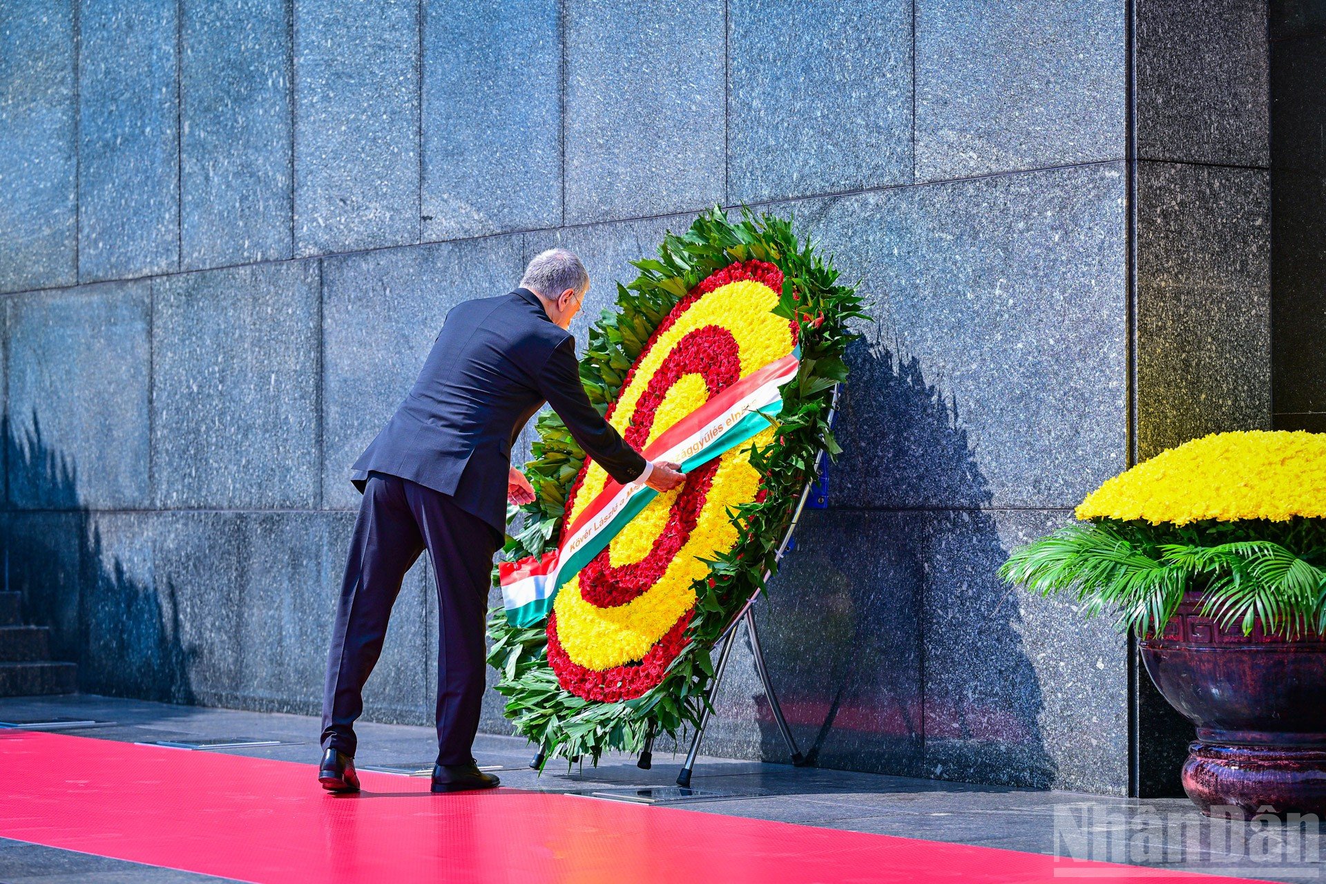 ndo_br_hungary-3.jpg