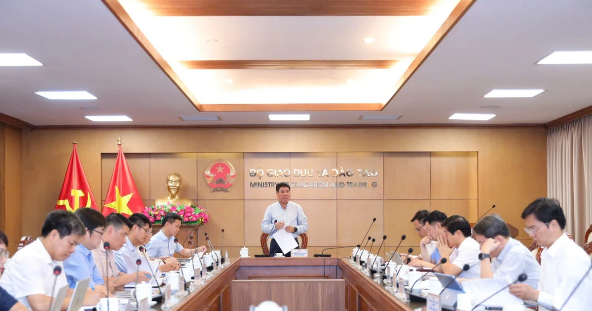 BCĐ xây dựng Đề án tổ chức thi tốt nghiệp THPT trên máy tính họp phiên đầu tiên