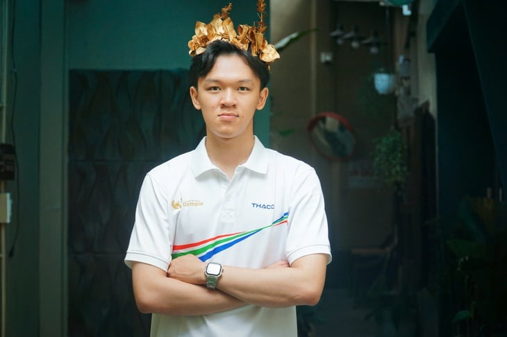 Vilka är de fyra finalisterna i Road to Olympia 2025? - Foto 3. 4 thí sinh vào chung kết Đường lên đỉnh Olympia 2025 là ai? - Ảnh 3.