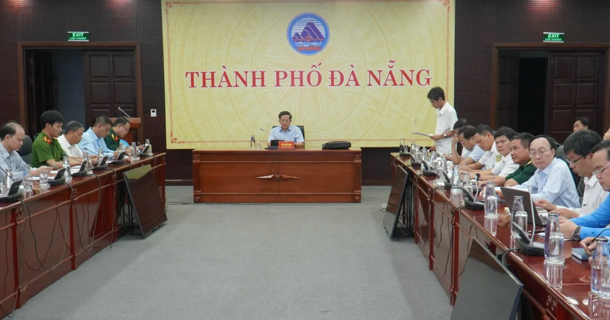 Huy động 300 xuồng chủ động ứng phó bão số 12 và mưa lớn kéo dài tại Đà Nẵng