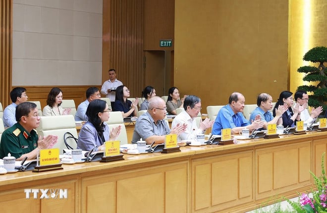 ttxvn-thu-tuong-chu-tri-phien-hop-thu-14-cua-hoi-dong-thi-dua-khen-thuong-trung-uong-1.jpg
