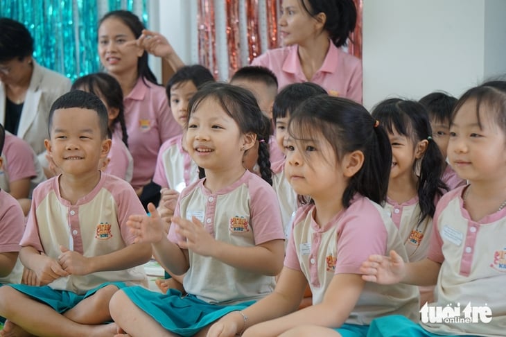 Tuần sách kết nối - Ảnh 2.