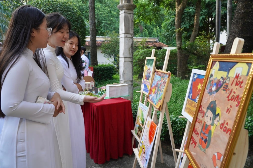 Kêu gọi vận động tài trợ 1,2 tỷ đồng cho năm học, nhà trường nói gì? - 2