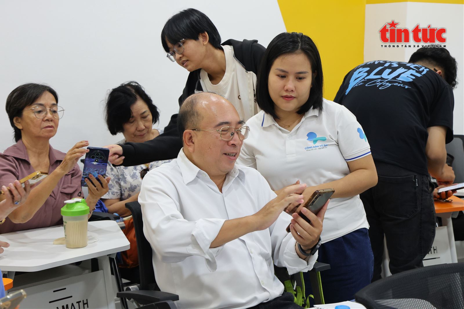 ចំណងជើងរូបថត