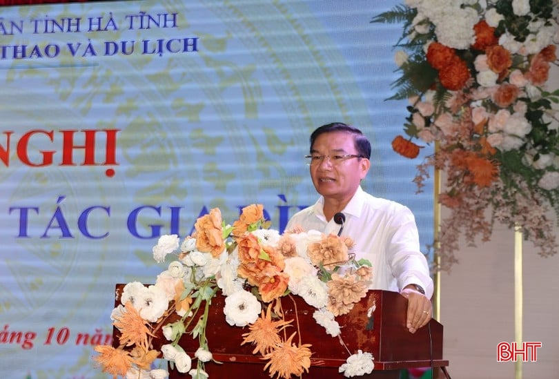 Phó Giám đốc Sở VH-TT&DL Trần Xuân Lương khai mạc lớp tập huấn.