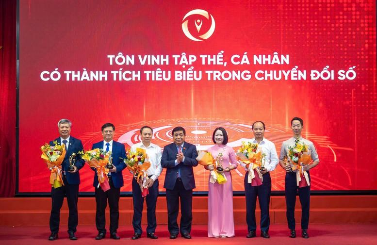 Phó Thủ tướng Nguyễn Chí Dũng: Chuyển đổi số - lựa chọn chiến lược, 'mệnh lệnh' phát triển của thời đại- Ảnh 3.