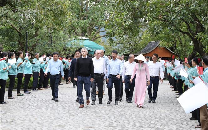 Keterangan foto