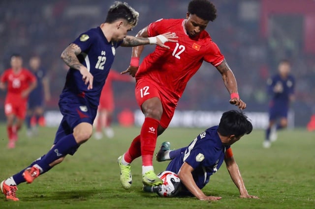 Coach Ishii was shocked by his dismissal, Thai newspaper suddenly mentioned the Vietnamese team - Photo 2. HLV Ishii choáng váng vì bị sa thải, báo Thái Lan bất ngờ nhắc đội tuyển Việt Nam- Ảnh 2.