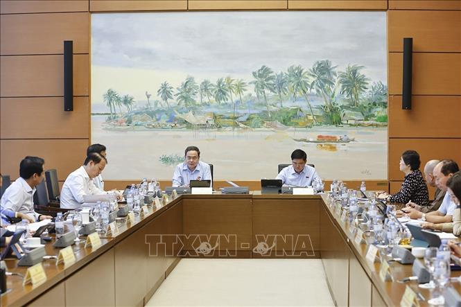 Keterangan foto