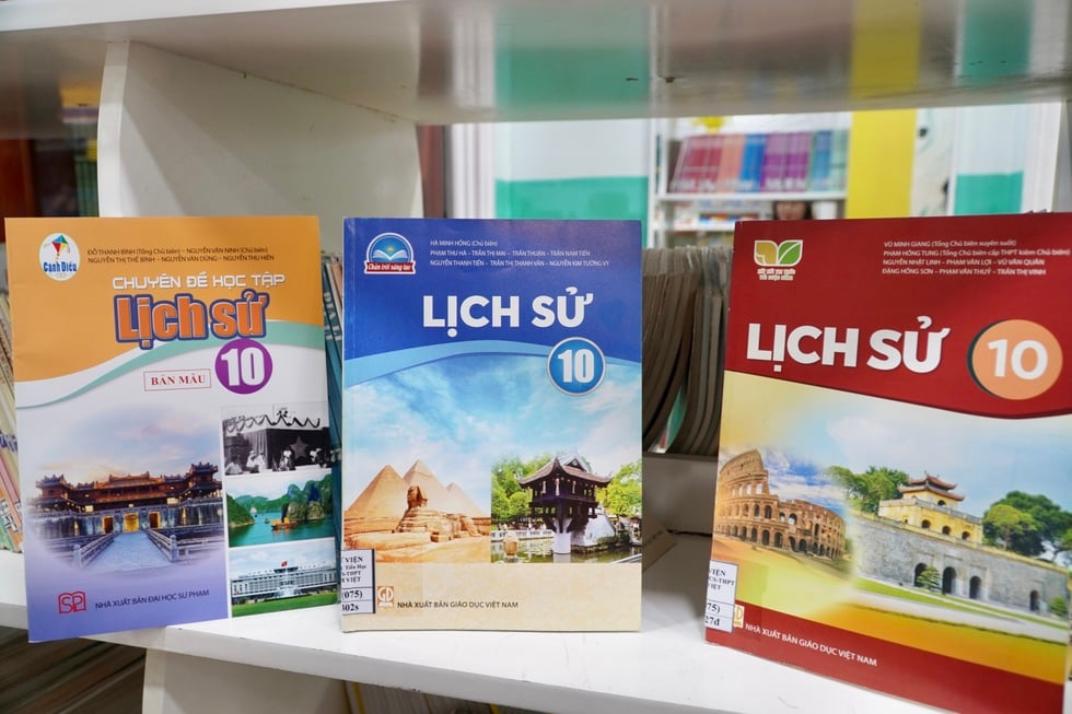 SGK thống nhất toàn quốc từ 2026: Chỉ còn 10 tháng, làm sao để kịp tiến độ? - 1