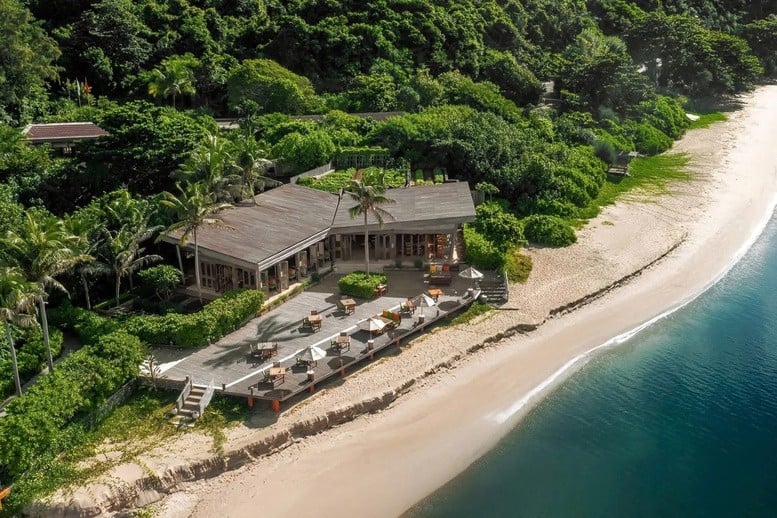 Six Senses Con Dao diberi penghormatan untuk dipilih sebagai Pusat Peranginan Bulan Madu Terkemuka Asia 2025