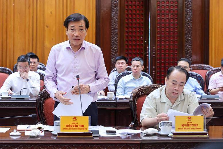 Prime Minister: Review and complete tasks by the end of the year in order of priority - Photo 2. Thủ tướng: Rà soát, hoàn thành các công việc tới cuối năm theo thứ tự ưu tiên- Ảnh 2.