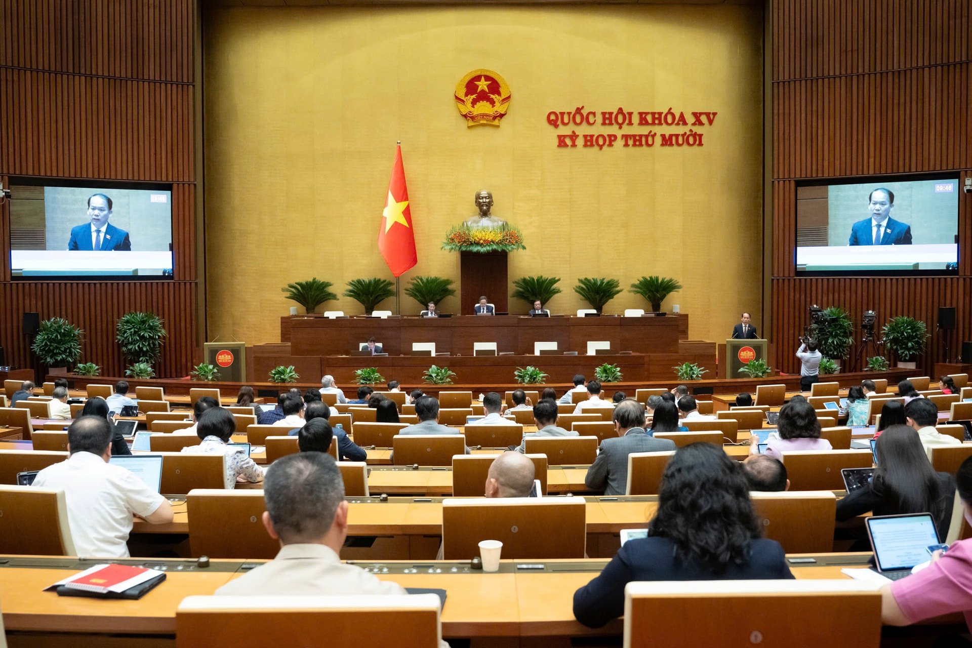 quoc-hoi3.jpg