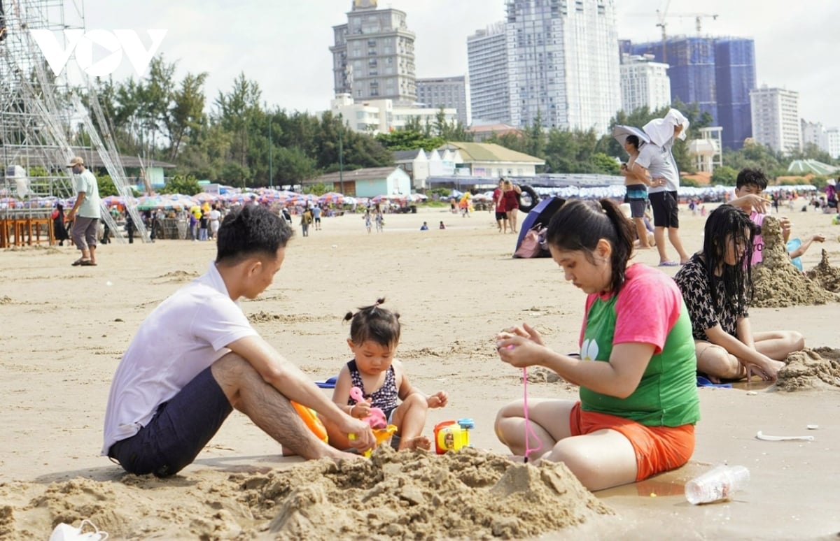 Khai thác "mỏ vàng" du lịch y tế ở khu vực phía Đông TP.HCM - Ảnh 5.