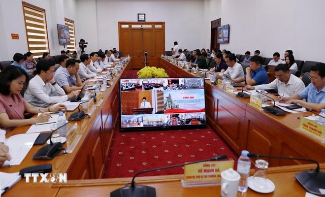 ttxvn-lai-chau-phat-dong-cuoc-thi-chinh-luan-ve-bao-ve-nen-tang-tu-tuong-cua-dang-lan-thu-5.jpg