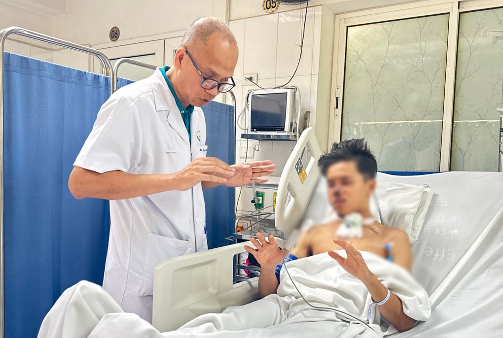 Nam sinh 16 tuổi bị thanh sắt dài 3m đâm xuyên từ đầu qua gáy - 2