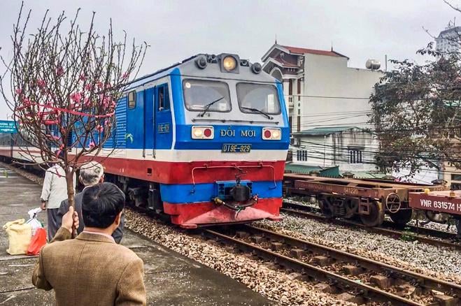 テト列車のチケットは64,200枚販売され、ピーク日は売り切れ間近 -0