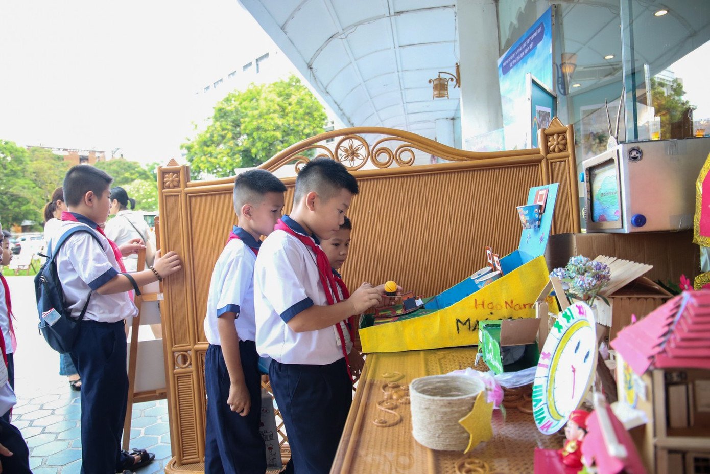 san-pham-tai-che-tu-rac.jpg