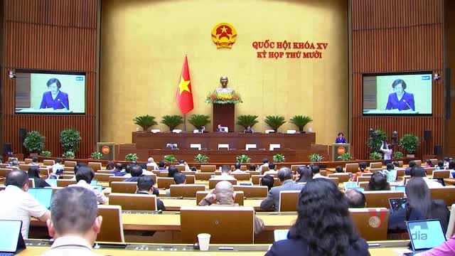 Quốc hội nghe tờ trình, báo cáo thẩm tra sửa đổi Luật