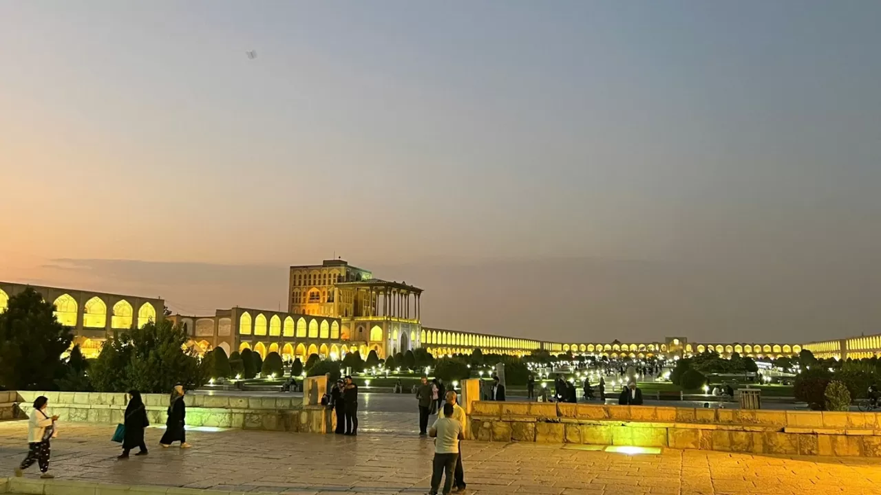 駐イランベトナム大使館がエスファハーン州を訪問し活動 Đại sứ quán Việt Nam tại Iran thăm, làm việc tỉnh Esfahan