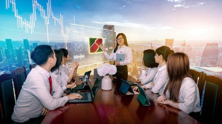 photo-1761129429438